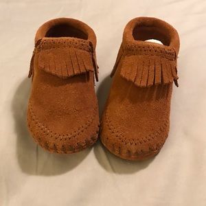 Minnietonka baby's Moccasins